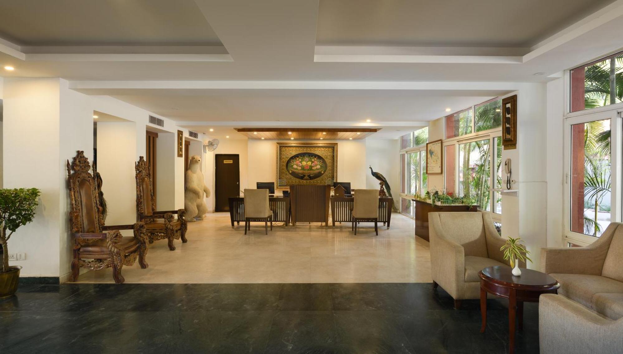 Country Inn Ayodhya - Opposite Airport Екстер'єр фото